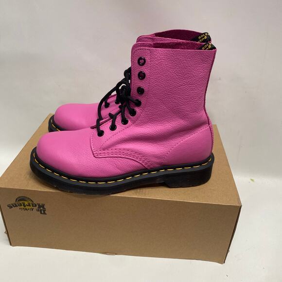 Dr. Martens 1460 Women's Pascal Virginia Leather Boots Thrift Pink sz 6 - Picture 2 of 6